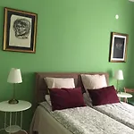 Elsor Apartment *